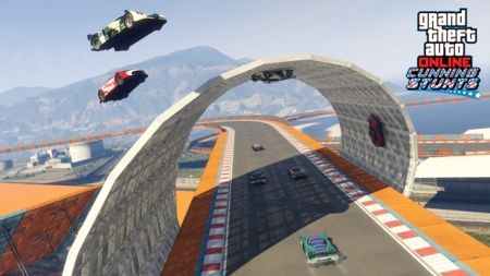 В GTA Online появились новые гонки и транспортные средства