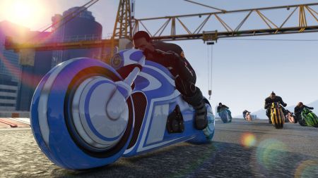В GTA Online появился светоцикл из "Трона"